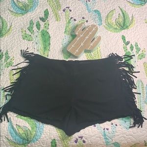 Cute fringe shorts!